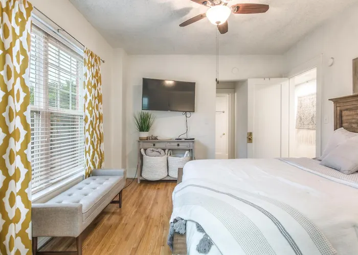 Carson Flats Apt #4 | 1Br • Near Bok• Osu Med•Dtwn