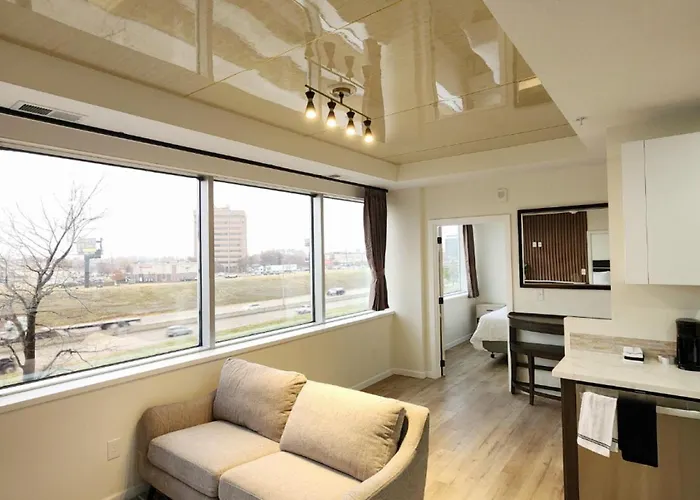 Modern One Bedroom Apartment With Gym