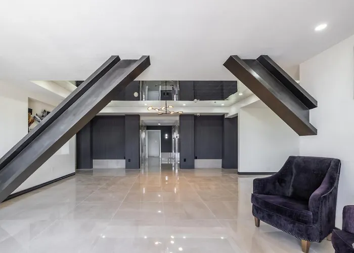 Modern Apartment With Panoramic City Views