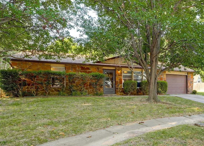 Extended East Tulsa Home W/ Fenced Yard